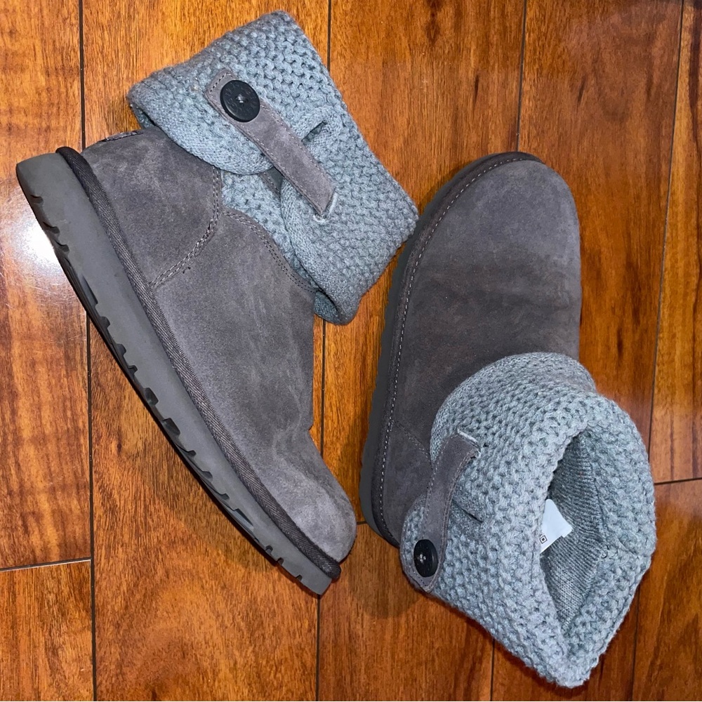 WOMENS UGGS